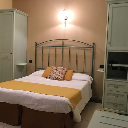 Hotel Baia Di Venere-2